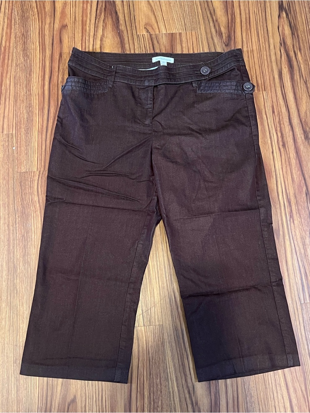 Women's Brown Cropped Pants